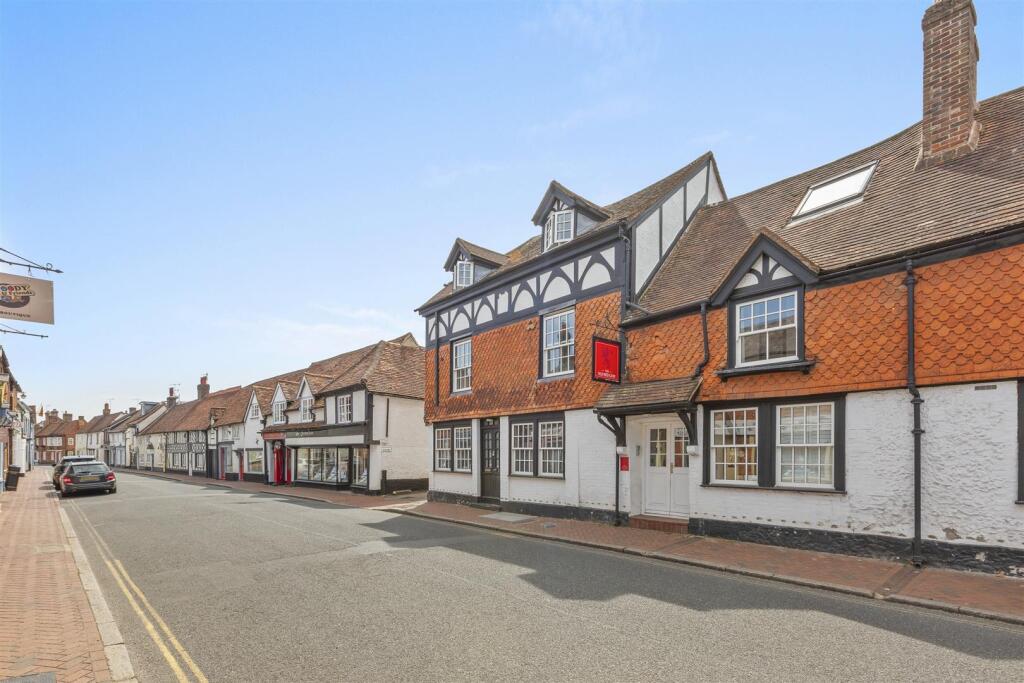 HIGH STREET