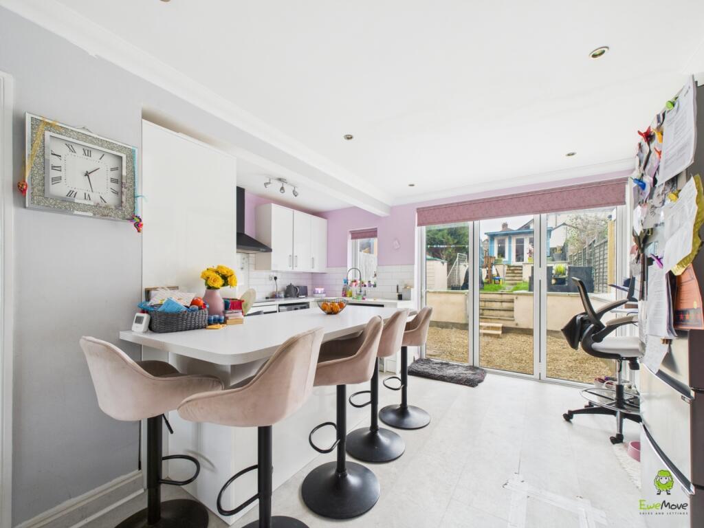 Presented by Kevin at EweMove Bexleyheath and Dart