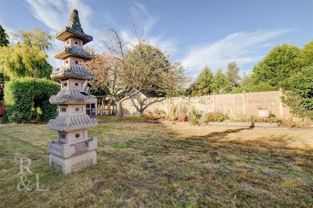 26 Lloyd Hill (59).jpg