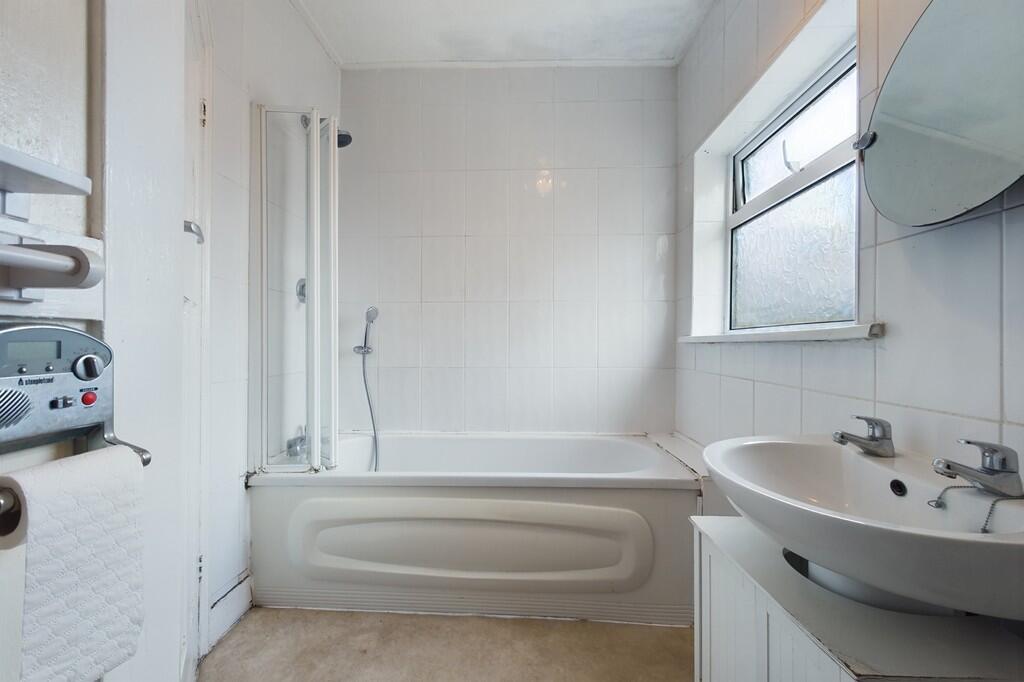 CAM01085G0-PR0476...