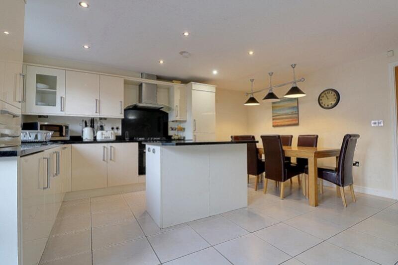 Nann Hall Glade, Gomersal, Cleckheaton, BD19