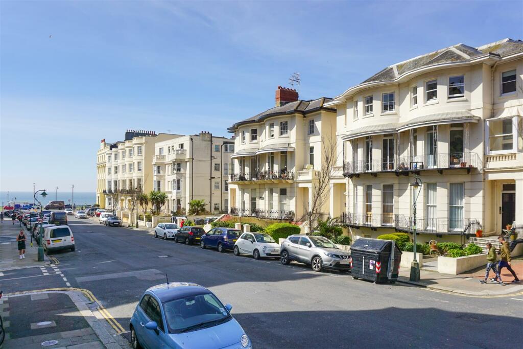 Lansdowne Place.jpg