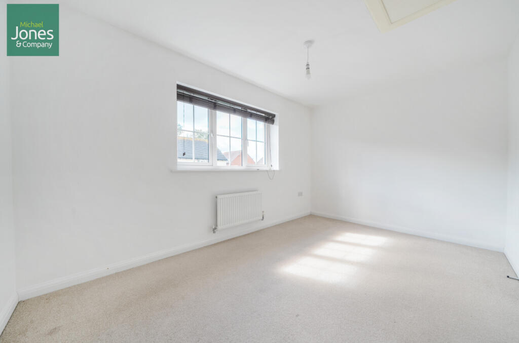 2nd Bedroom