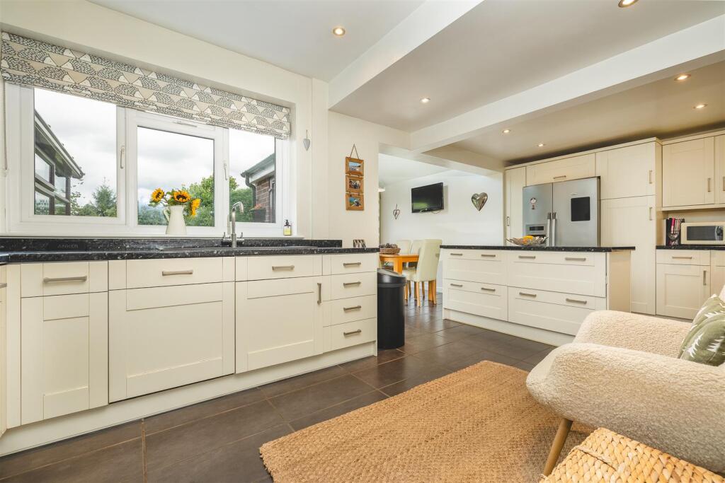 66 Repton Road, Hartshorne