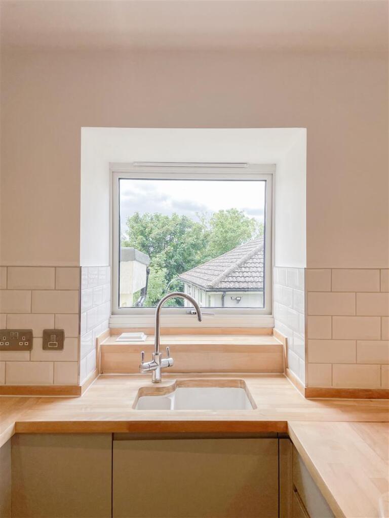 Living Room / Kitchen