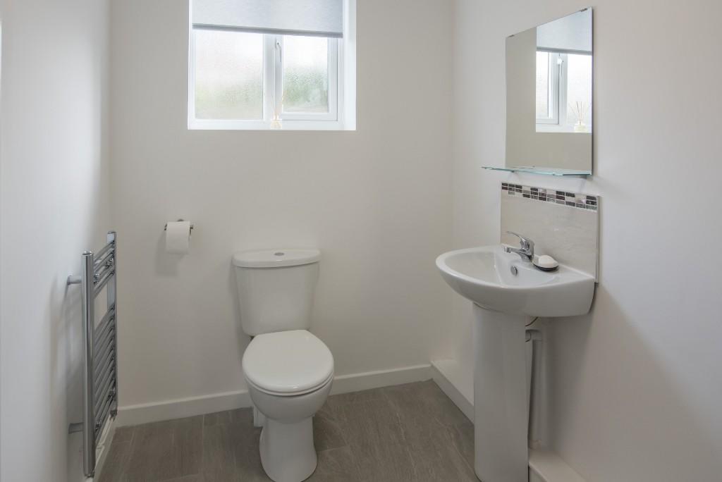 En-Suite (b)