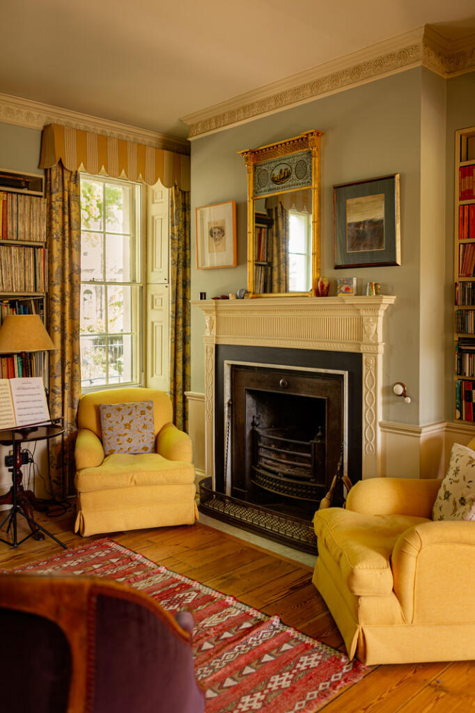 281684 - 25_4_TMH E9 7AN4569-Enhanced-NR-Edit.jpg