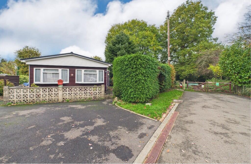 Surrey Hills Residential Park, Boxhill Road, Tadworth, Surrey, KT20