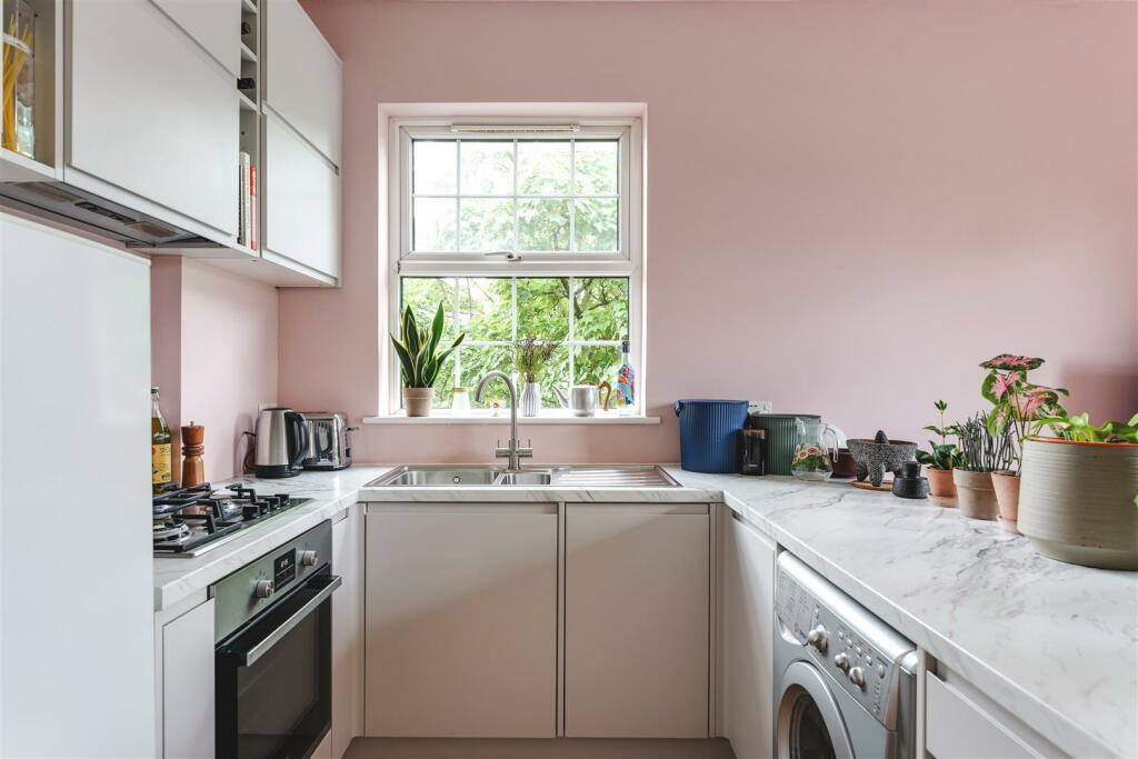 338 Mare Street-5.jpg