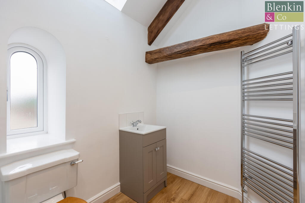 Bedroom 1 - Ensuite