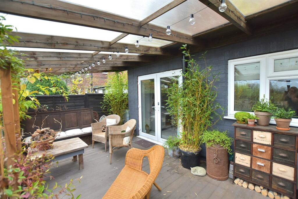Covered Veranda 