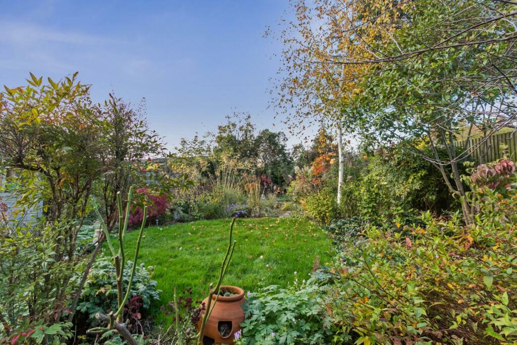 2910202413_PTIME_46 Bidwell Gardens _N11 2AU_022.j