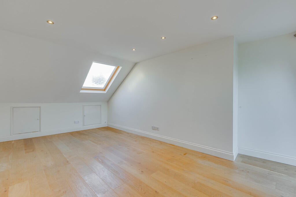 56 Harpenden Road...