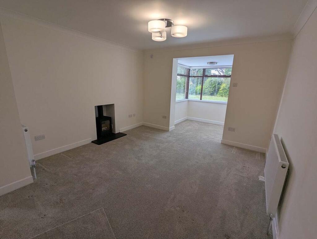 Illogan, Redruth. TR16 4DY