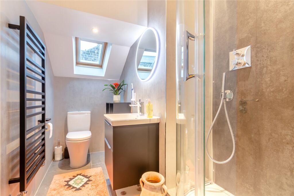Coach House Shower