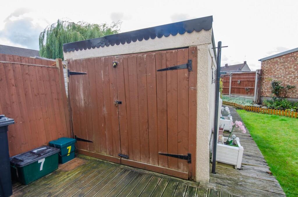 Shed.jpg