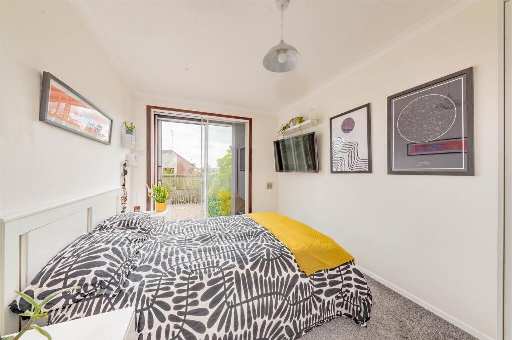 27 Hillview Road Balmullo-4.JPG