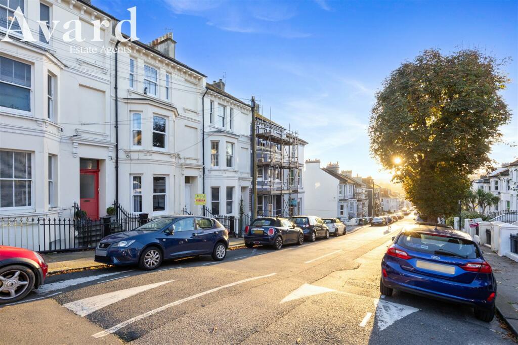 Ditchling Rise, 94 GFF-017.jpg