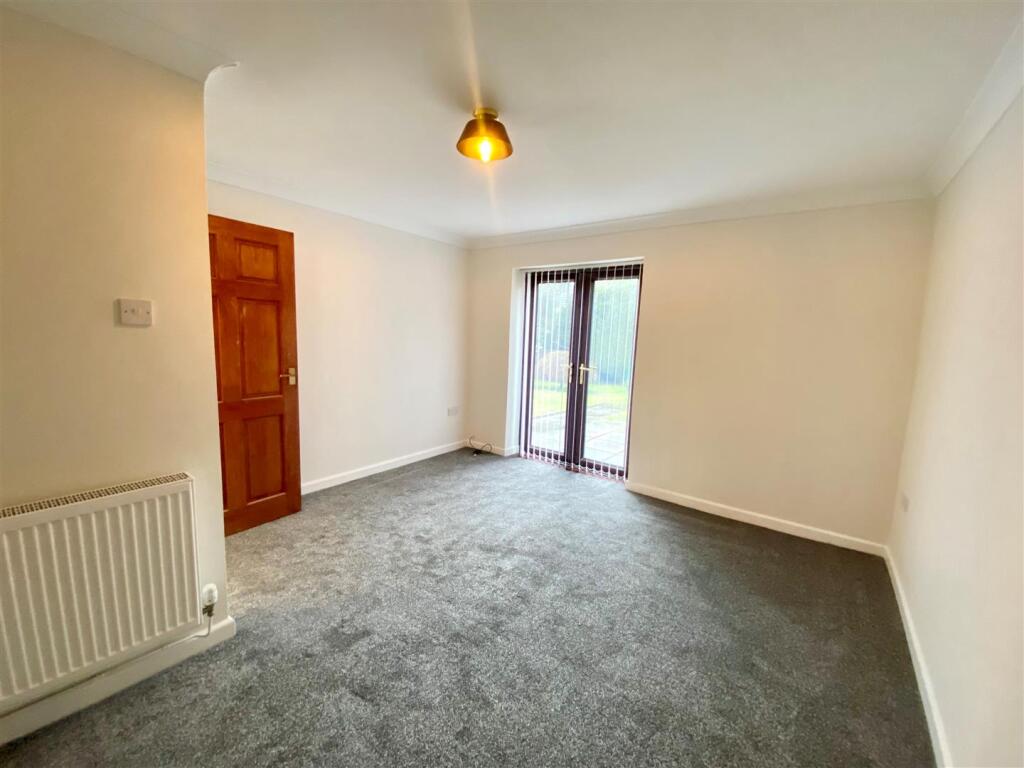 22 crown recep 2.jpg