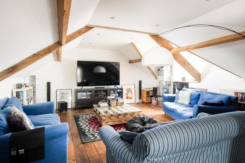 Cinema_Room.jpg