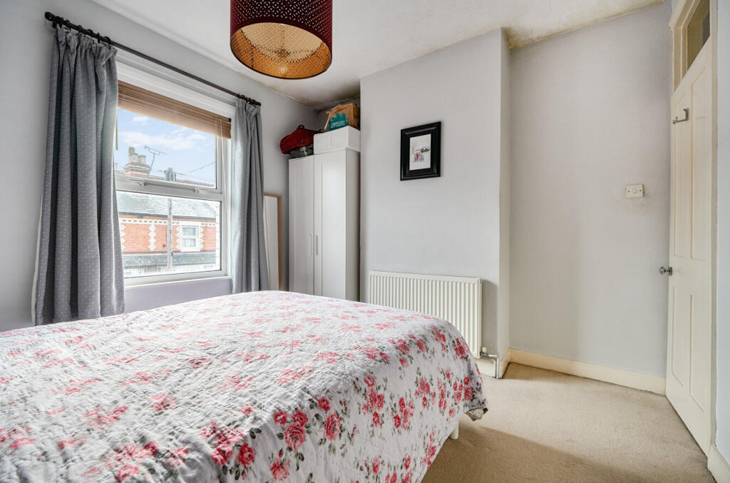 1387845-2-693c1d5...