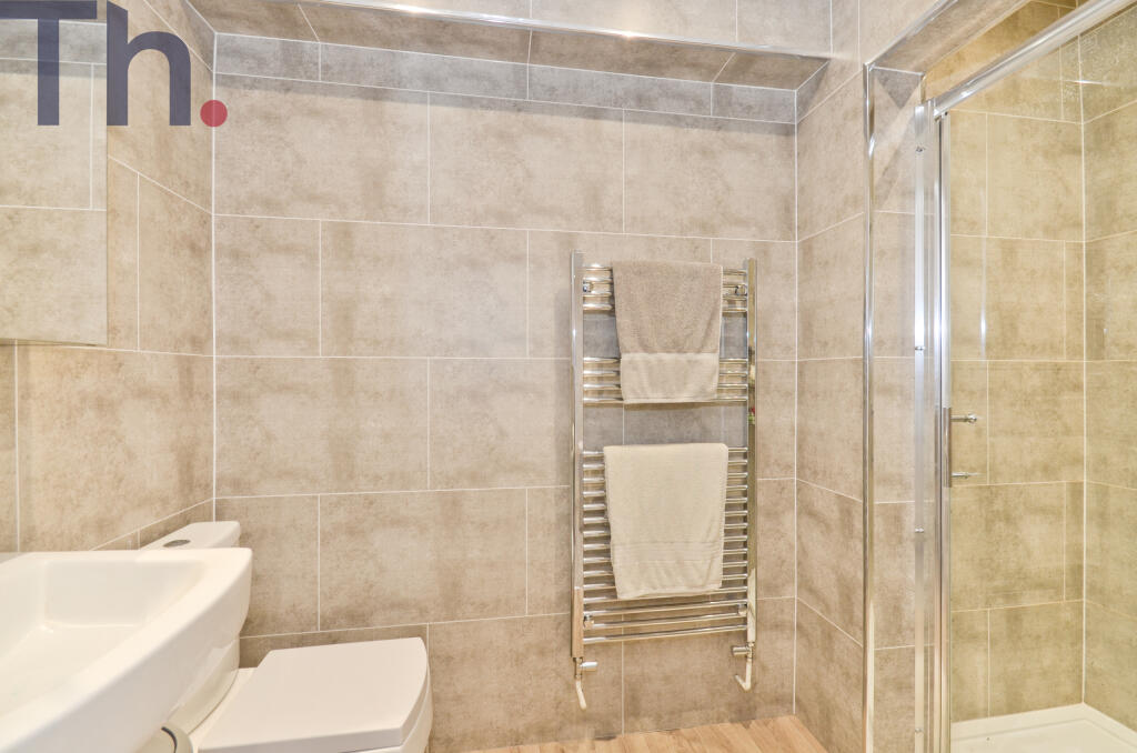 Shower Room.JPG