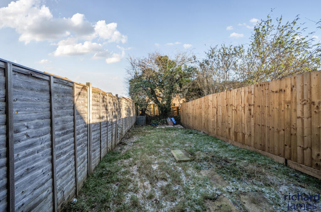 a836e92118b44a819bb55f566bd438d1