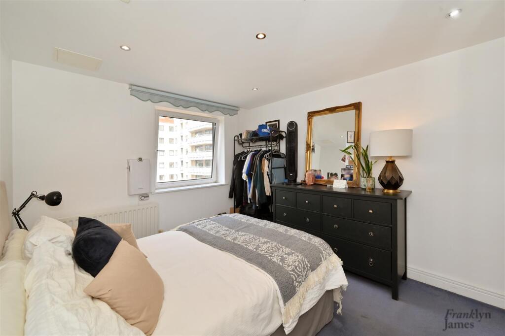 Wards-Wharf-Approach (2).JPG