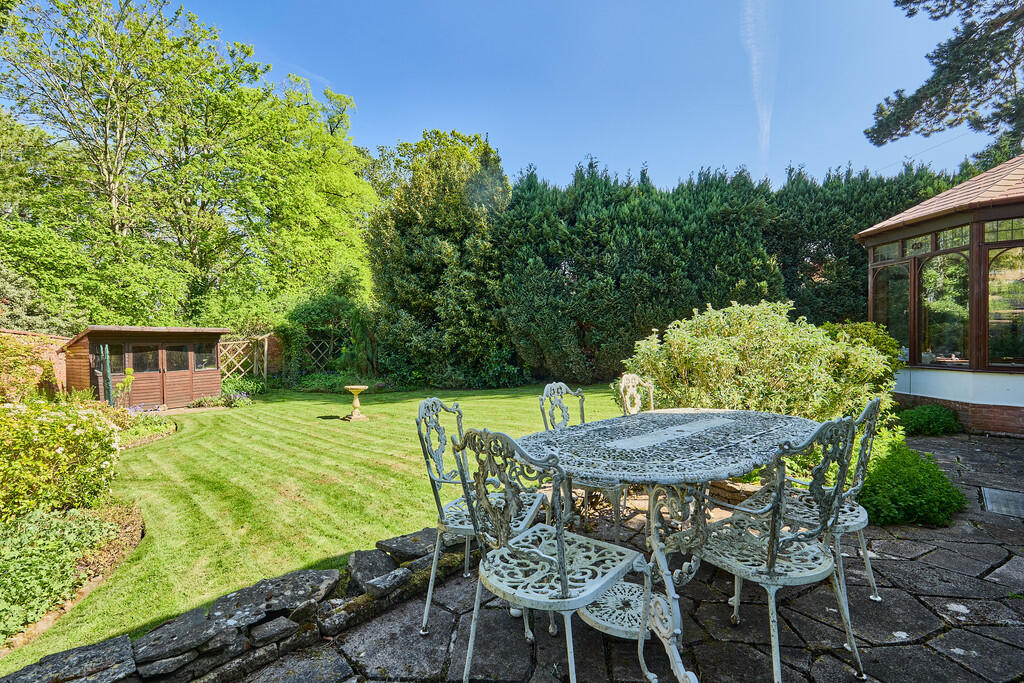 Edward Knight 202...