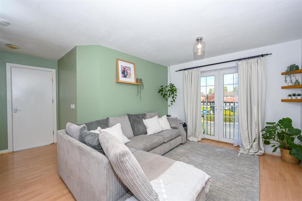 Piele Road - Reception Room