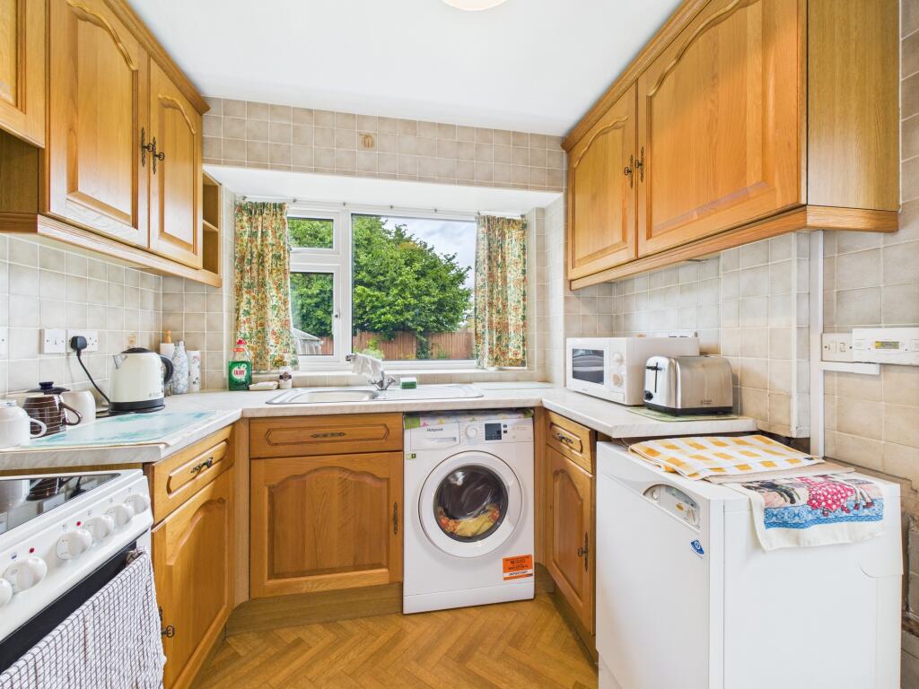 CAM04825G0-PR0119-STILL004