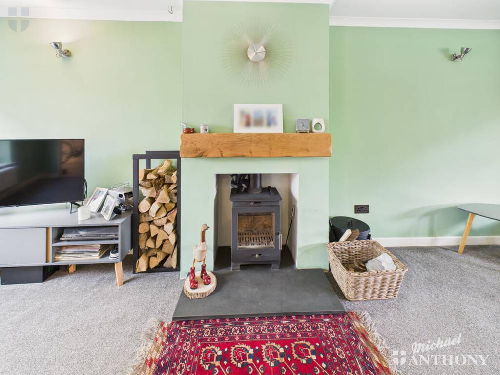 CAM03218G0-PR0821-STILL002-thumbnail-h750-70