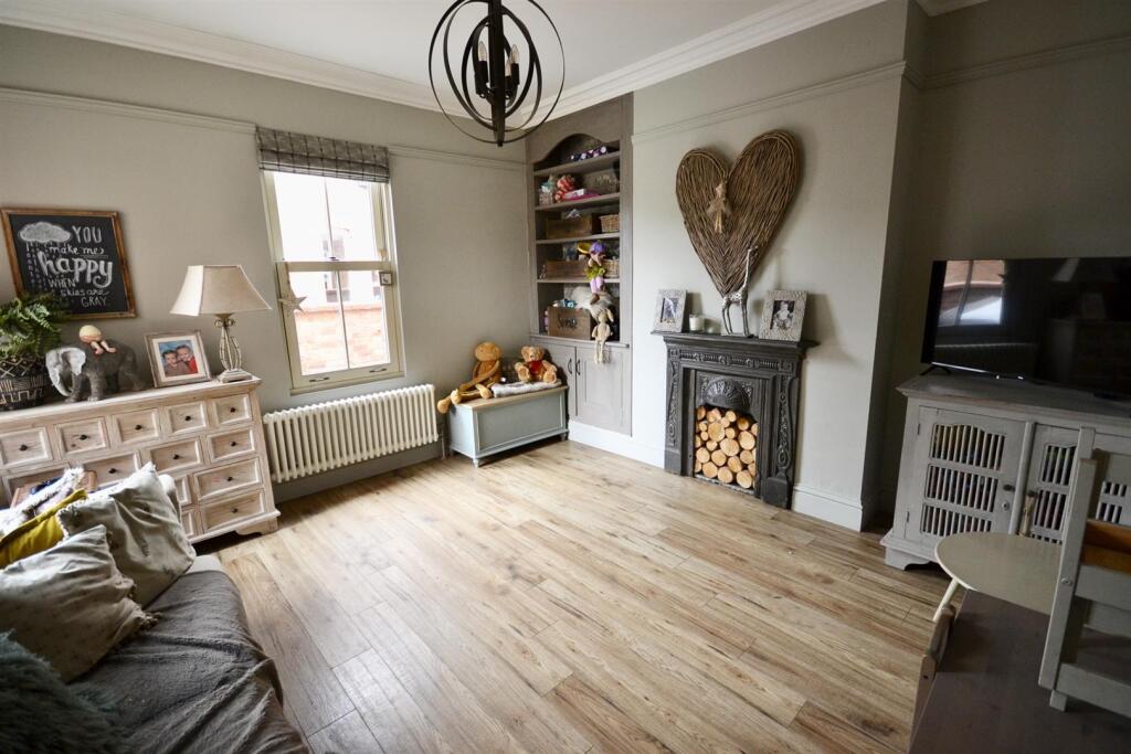 Sitting Room/ Playroom