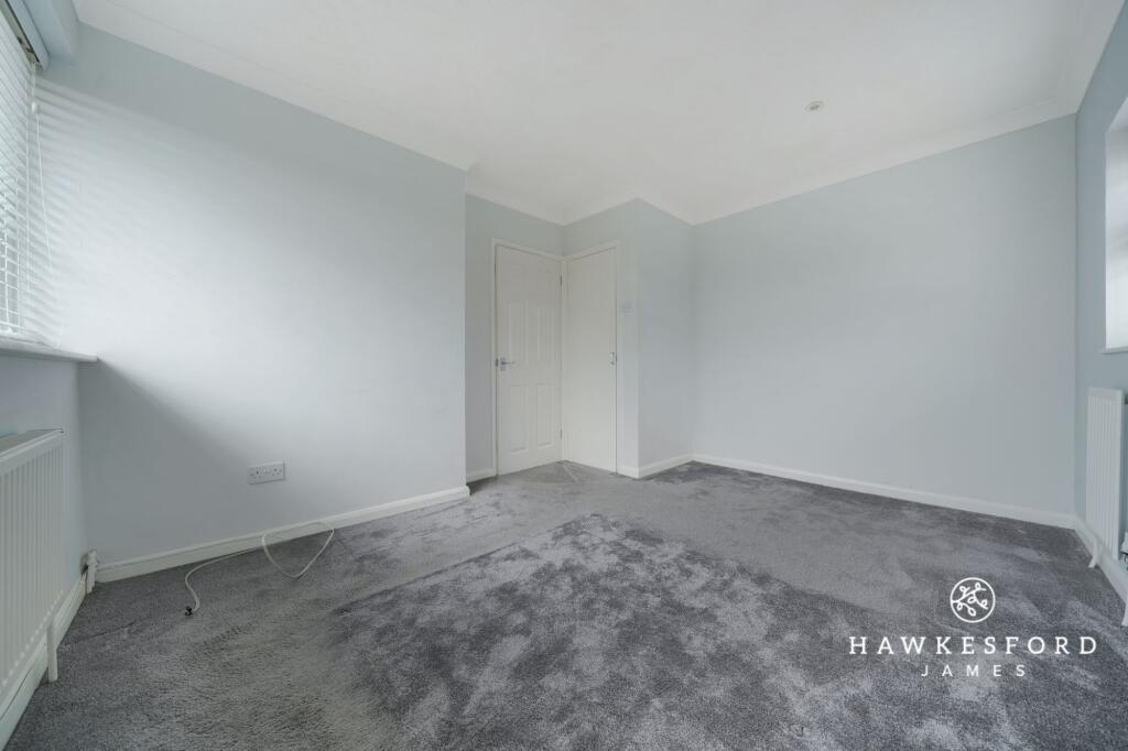 Temple Gardens, Sittingbourne - Bedroom 1