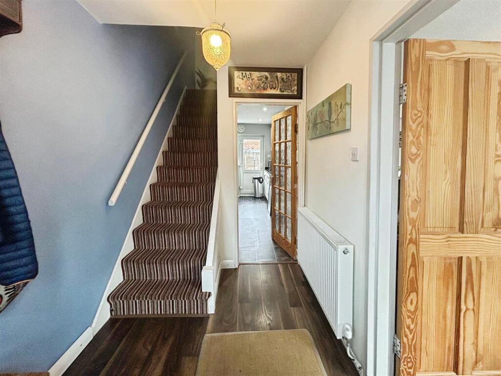 272a0a8b--40CD-A698-CBBB13911ACF-16435-00000BC410B