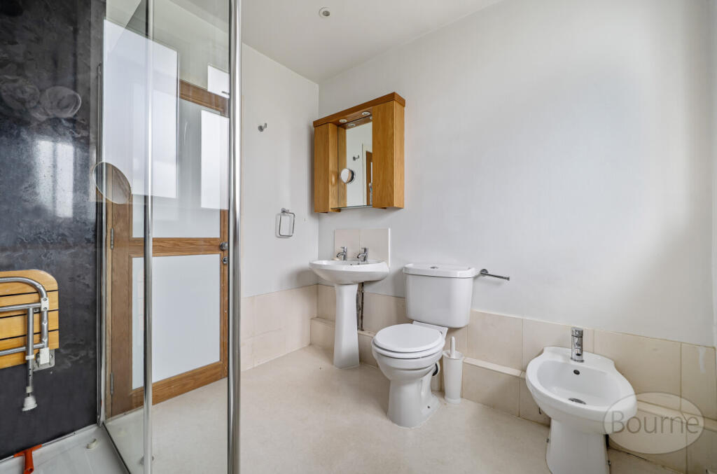 e125da58-7057-448...