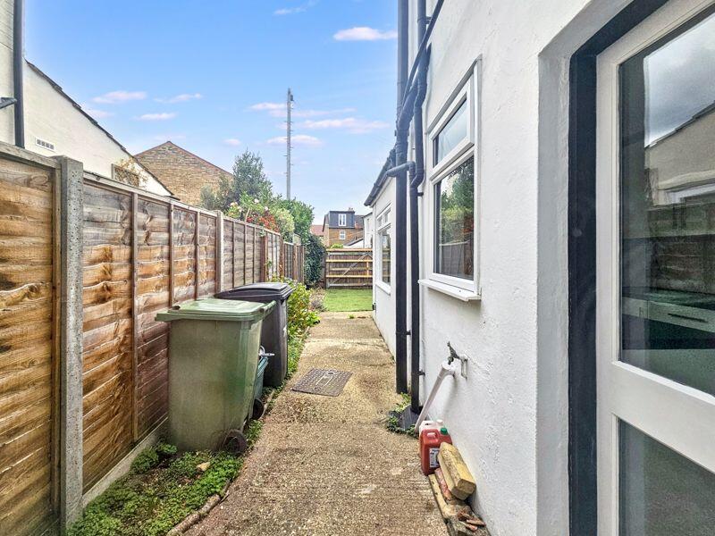 Garden Side Access