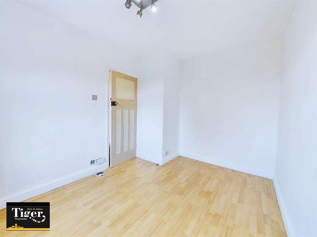 CAM03440G0-PR0252...