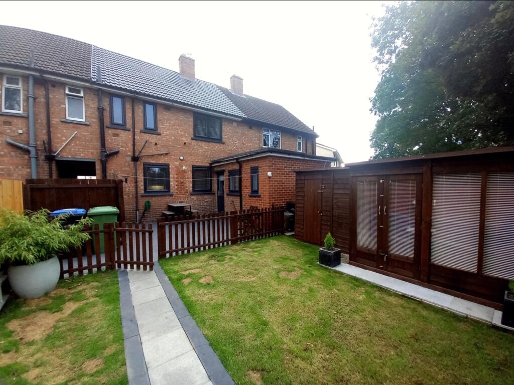 REAR ELEVATION