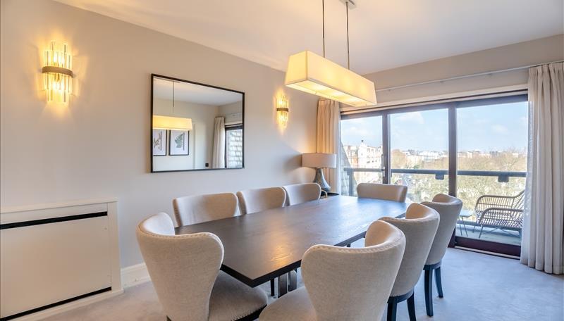 Dining area.jpg
