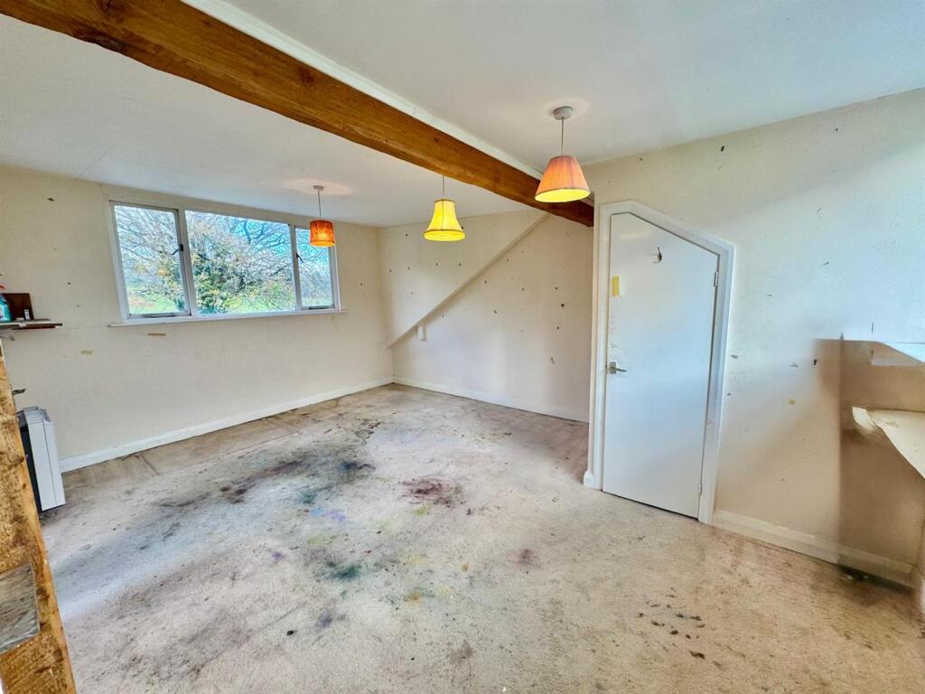 PHOTO-2025-12-10-14-21-25 (4).jpg