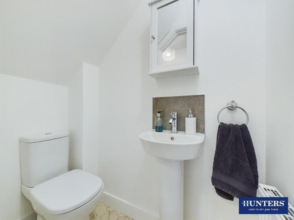 WC/Cloakroom