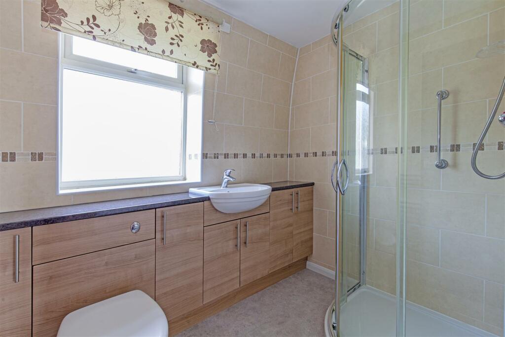 Family Shower Room
