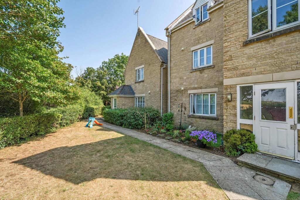 1340270-3-689b461a62b98