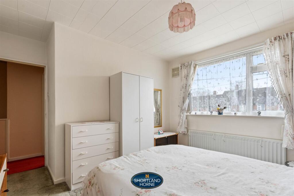 9 Sutton Avenue (7 of 19).jpg