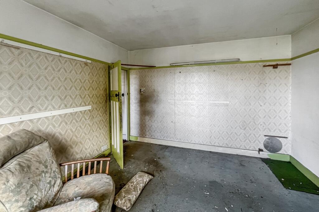 23 Thornton Road, Bromley, Kent BR1 5AP