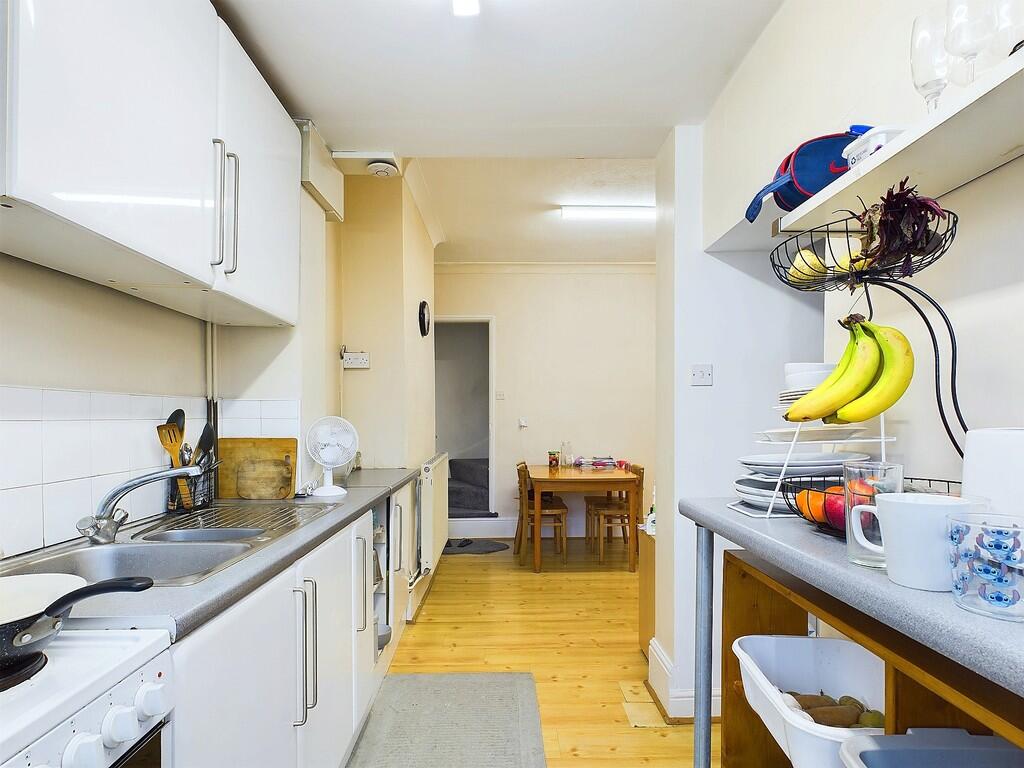 CAM03582G0-PR0072...