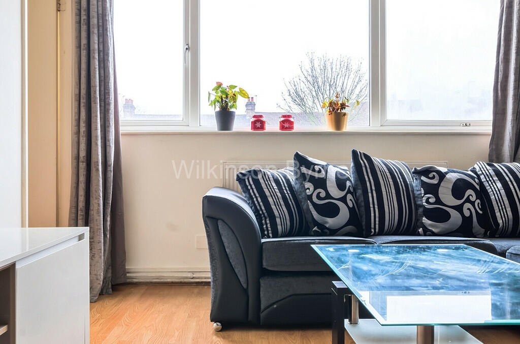 a1a1a73e-5f17-4f4...