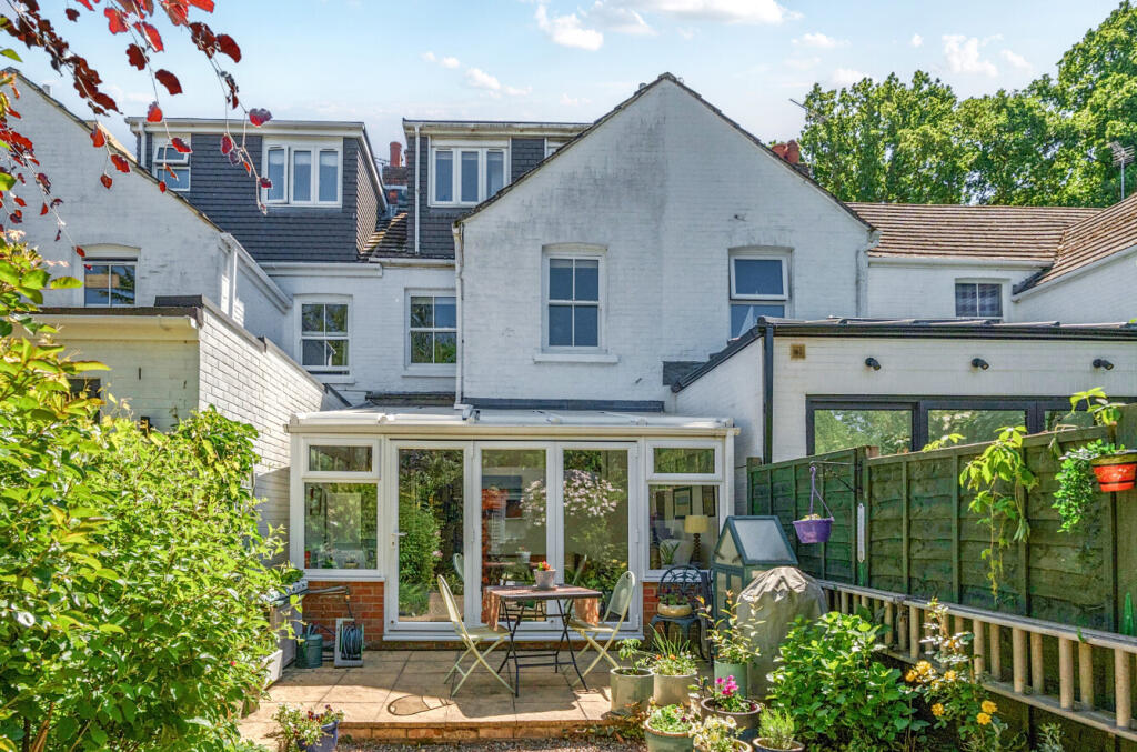 1296835-10-682729...