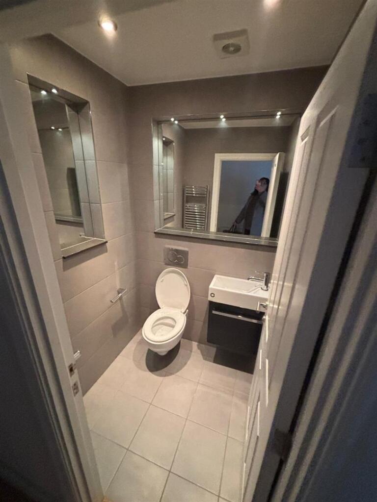 WhatsApp Image 2025-04-02 at 13.10.30.jpeg